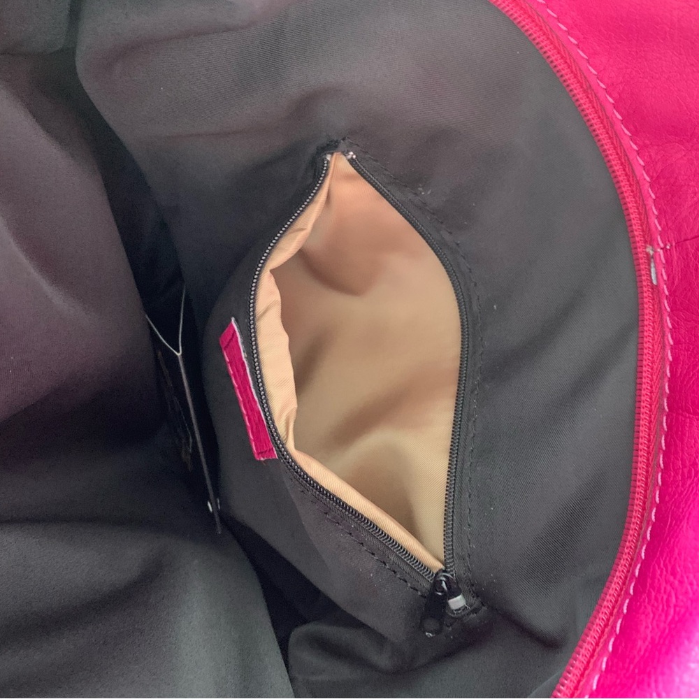 Italian designer Vera Pelle Soft Italian leather magenta hot pink large purse - Picture 10 of 11
